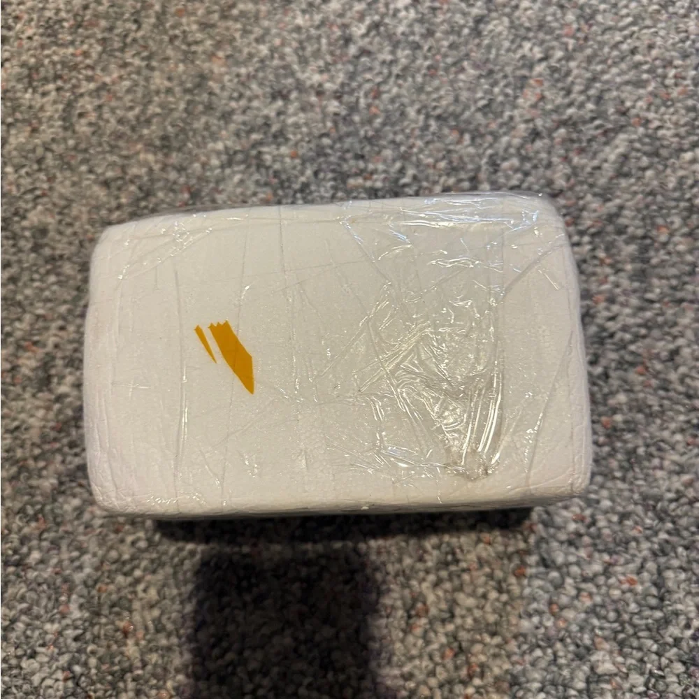 Crystal Soap Dispenser with Silver Pump. HEAVY CRYSTAL. Used one month - Picture 9 of 11